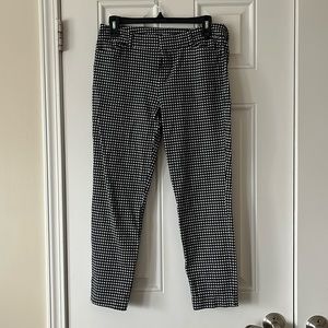 Old Navy Pixie Cropped Pants 8 herringbone
